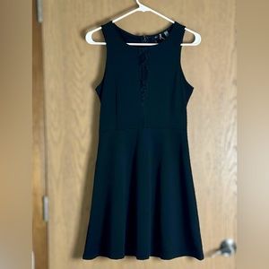 Dex mid-length Black dress. Size -S